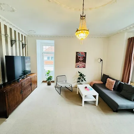 Aday - Firenze - 2 Bedrooms Bright Apartment Aalborg